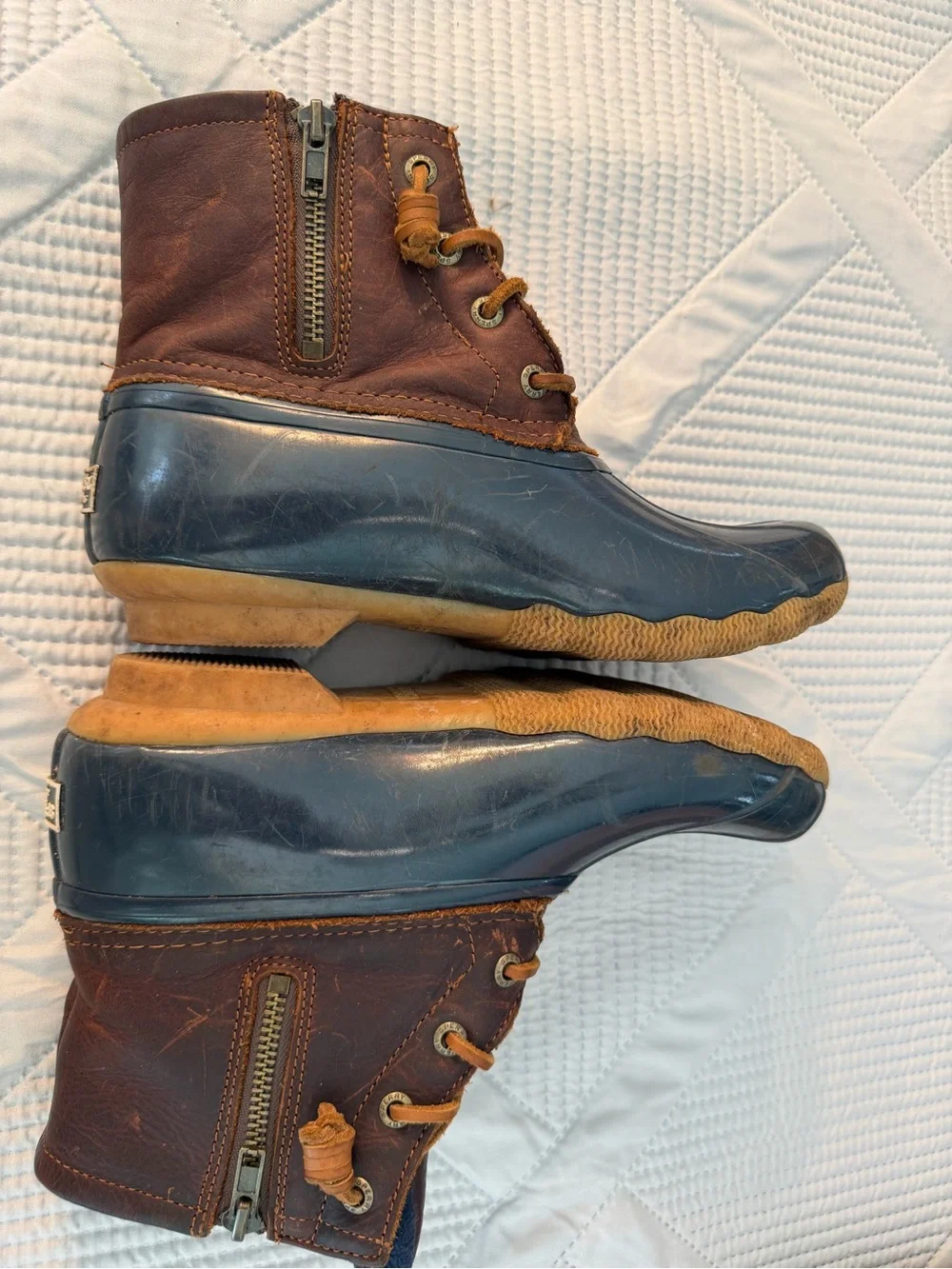 Sperry Navy and Brown Leather Duck Boots Sz 6